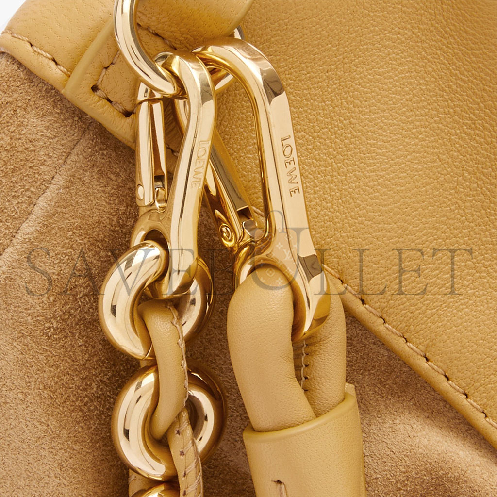 LOEWE MEDIUM FLAMENCO PURSE IN MELLOW NAPPA LAMBSKIN 0011036787 (30*20*10.5cm)